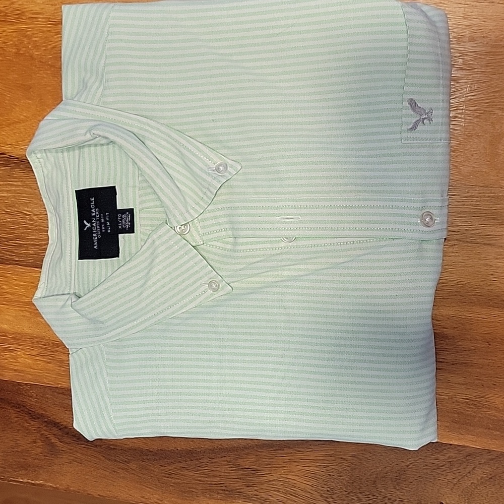 American Eagle mens dress shirt